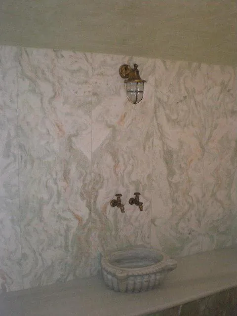 Endgültige Marmorform des Hamams