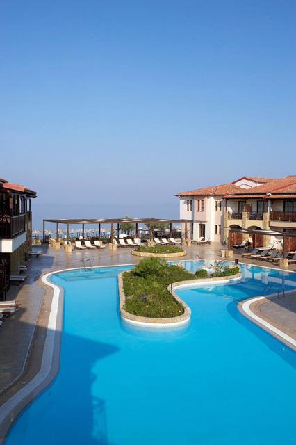 Hotel ANTHEMUS Χαλκιδική - Κύρια πισίνα