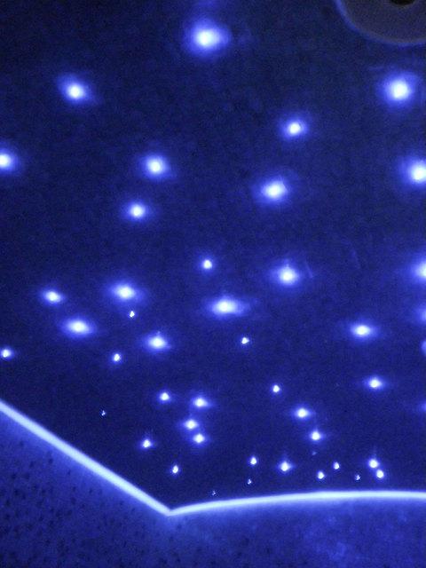 Illuminazione a fibra ottica di soffitto cielo stellato